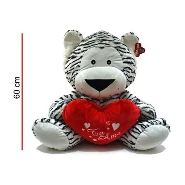 Tigre blanco y marron con corazón te amo