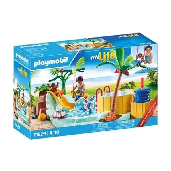 Piscina infantil con jacuzzi