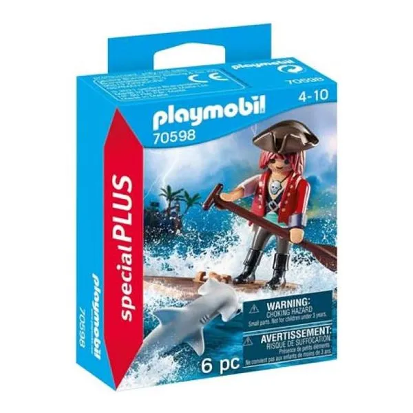 Pirata con balsa y tiburon
