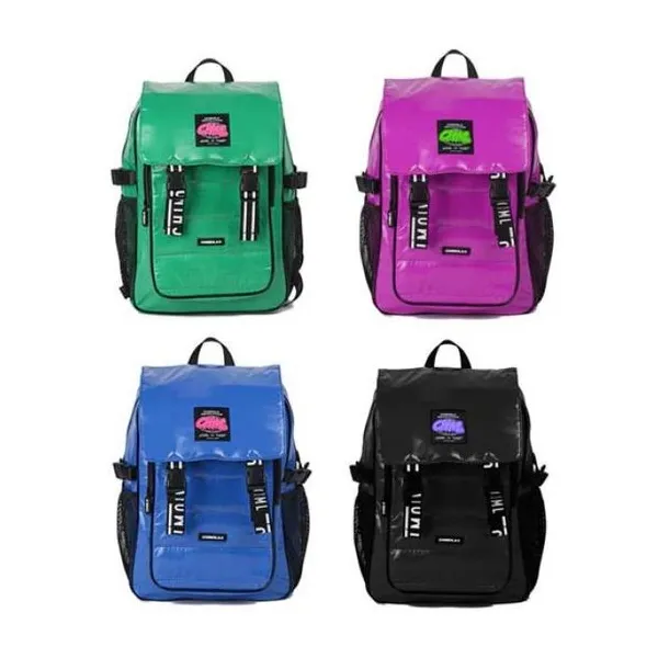 Mochila espalda matelasse con solapa 17" black, green, orchid y blue