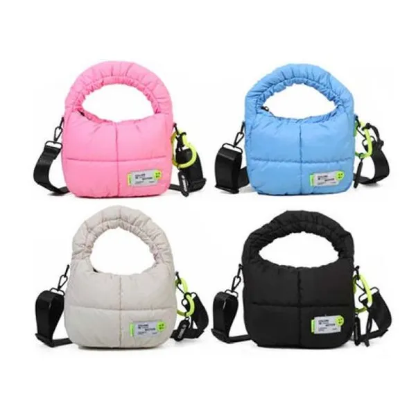 Bandolera puffer hebilla -color motion surtido 21.5 8 16 cm