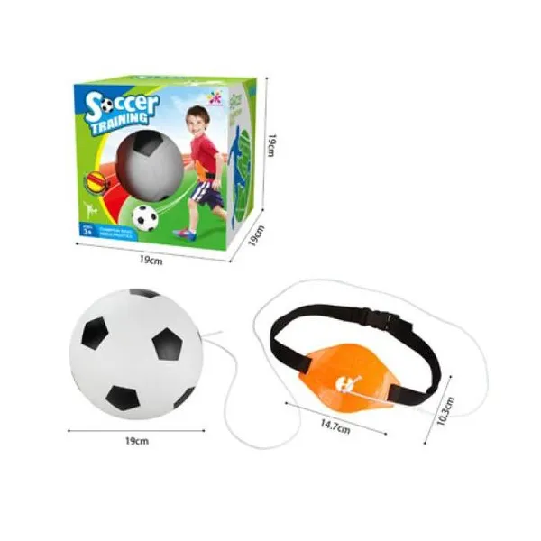 Deportes pelota de fútbol para entrenar con un cinturón