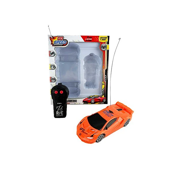 Auto a radio control en caja 18.5x21.5x5.5 cm